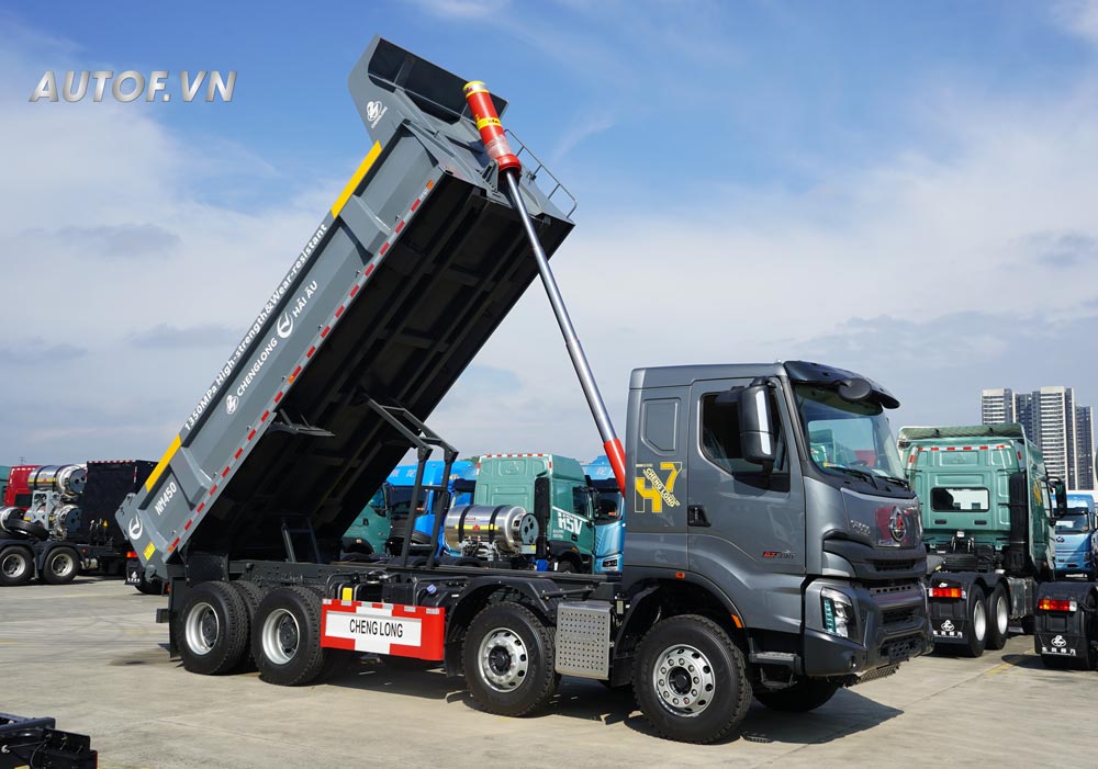 Xe ben Chenglong 4 chân H7 390HP Thùng U 15 Khối (Cầu Dầu)